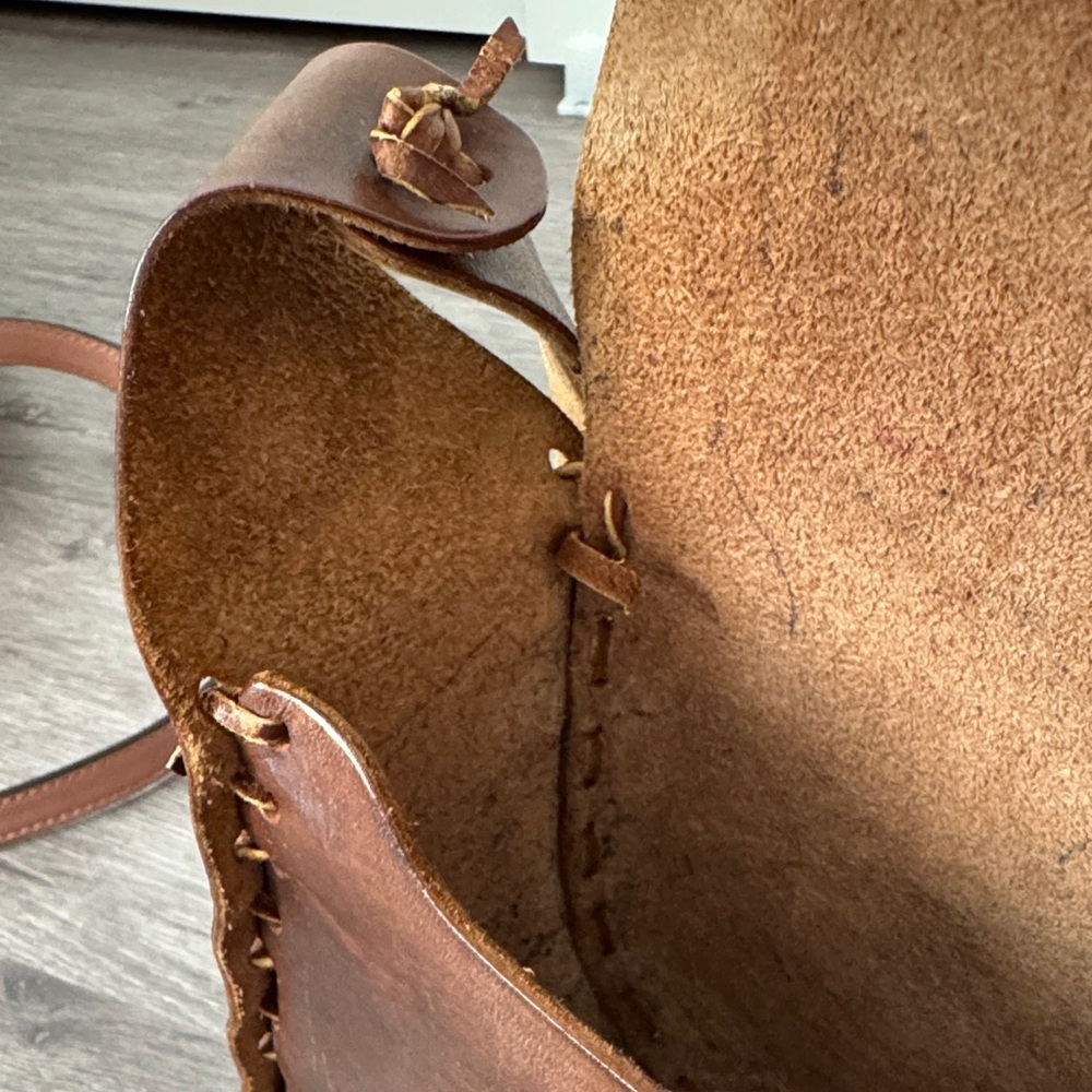 Vintage Brown Embossed Leather Bag - Picture 7 of 14